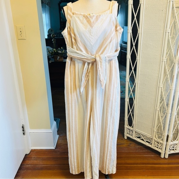 Anthropologie Savannah Jumpsuit Stripe Linen Tan White Neutral Wide Crop Leg 14 - Picture 5 of 16